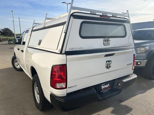 Bright White Clearcoat 2023 RAM 1500 Tradesman