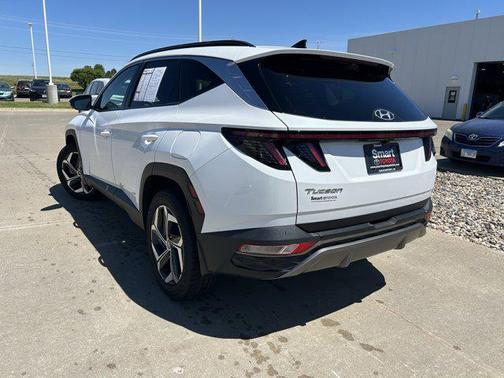 Quartz White 2022 Hyundai TUCSON Limited