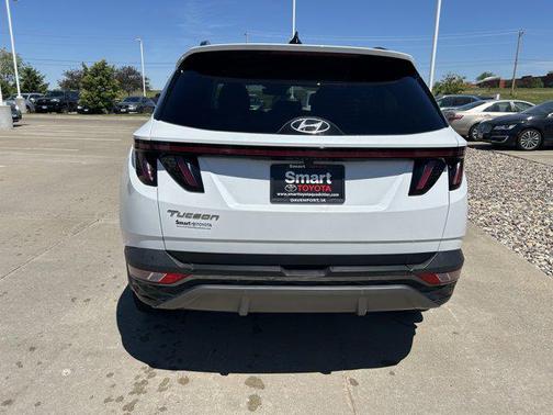 Quartz White 2022 Hyundai TUCSON Limited