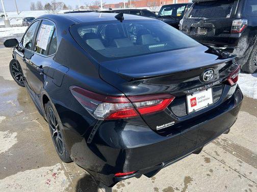 2024 Toyota Camry SE