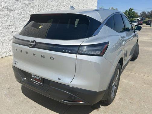 Brilliant Silver Metallic 2025 Nissan Murano SL