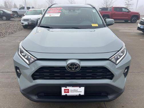 2020 Toyota RAV4 XLE