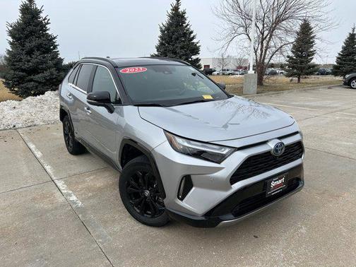 2023 Toyota RAV4 Hybrid SE