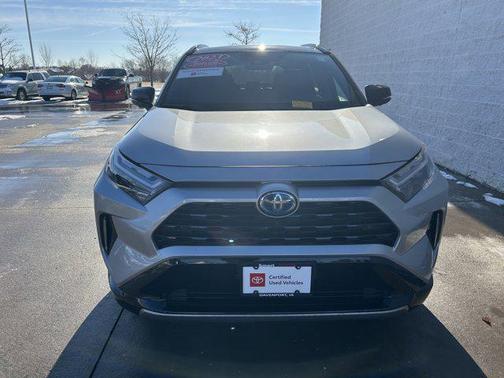 2023 Toyota RAV4 Hybrid SE