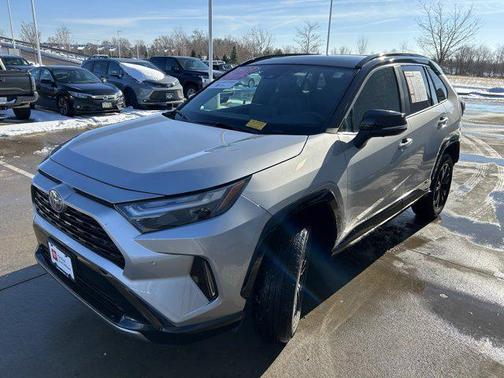 2023 Toyota RAV4 Hybrid SE