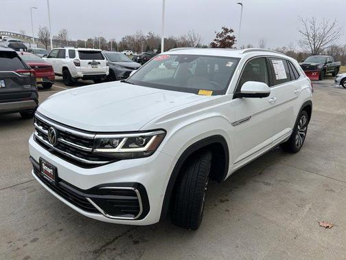 2023 Volkswagen Atlas Cross Sport 3.6L V6 SEL Premium R-Line