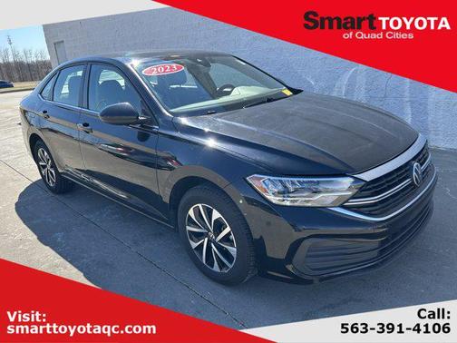 Deep Black Pearl 2023 Volkswagen Jetta 1.4T S