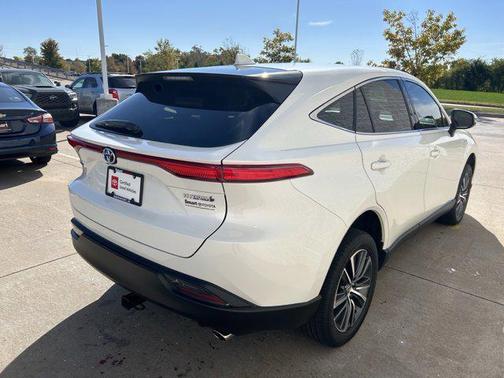 2021 Toyota Venza LE