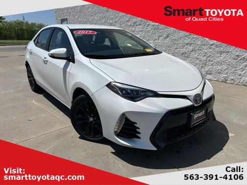 Blizzard Pearl 2017 Toyota Corolla SE