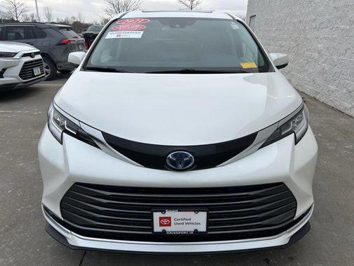 2021 Toyota Sienna Limited 7-Passenger