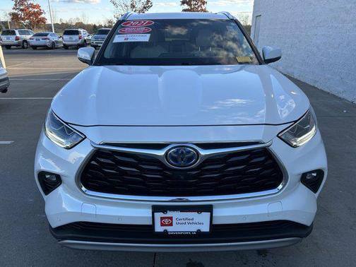 2021 Toyota Highlander Hybrid Platinum