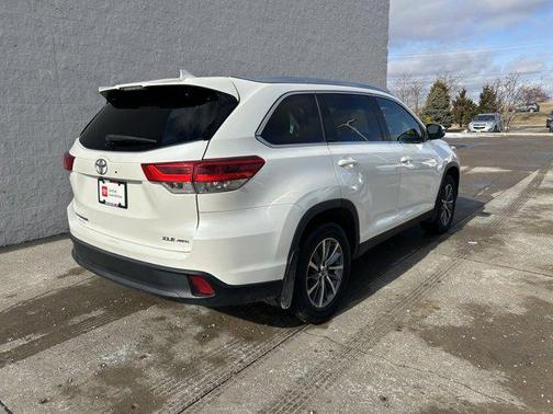 2019 Toyota Highlander XLE