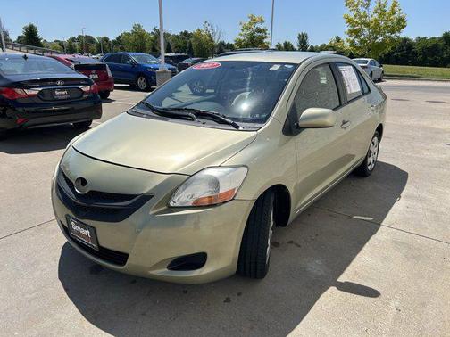 2007 Toyota Yaris Base