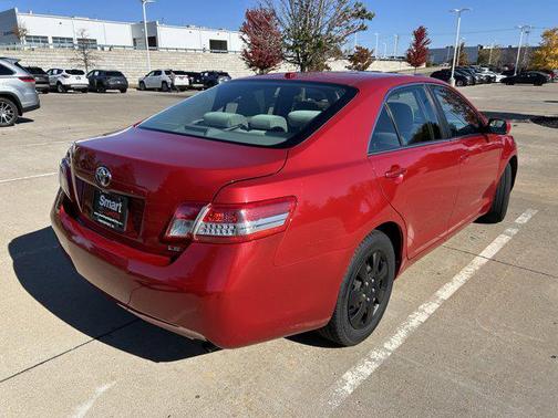 2010 Toyota Camry LE