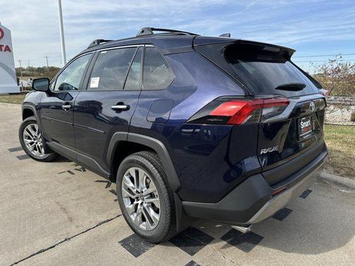 2025 Toyota RAV4 Limited