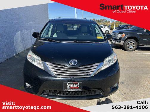 2017 Toyota Sienna XLE Premium