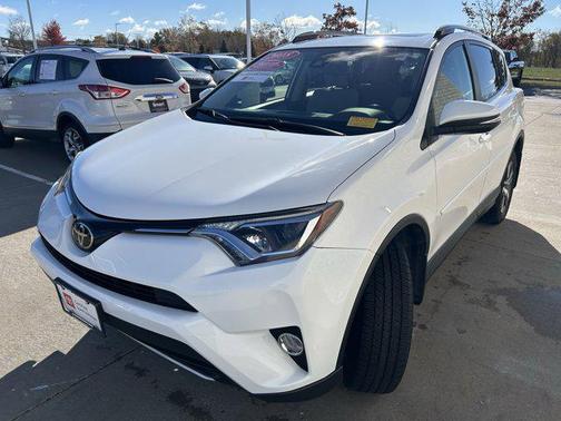 2018 Toyota RAV4 XLE