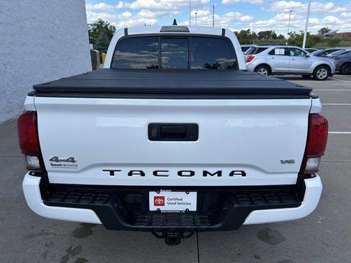 2022 Toyota Tacoma SR