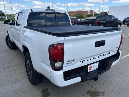 2022 Toyota Tacoma SR