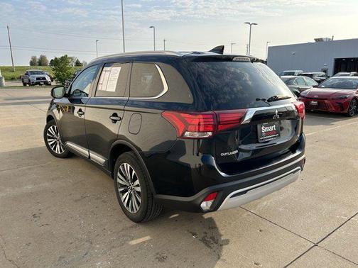 2020 Mitsubishi Outlander SEL