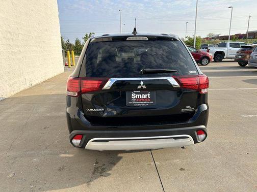 2020 Mitsubishi Outlander SEL