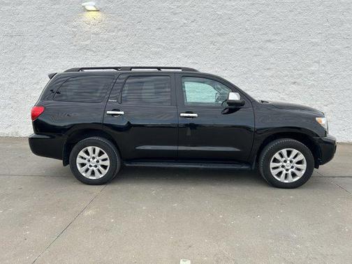 2016 Toyota Sequoia Platinum