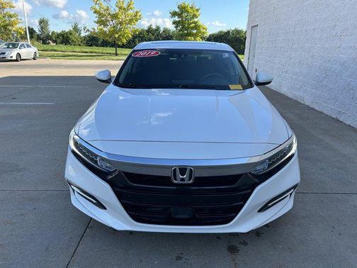 2019 Honda Accord Hybrid EX