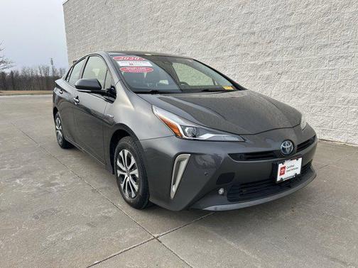 2020 Toyota Prius LE