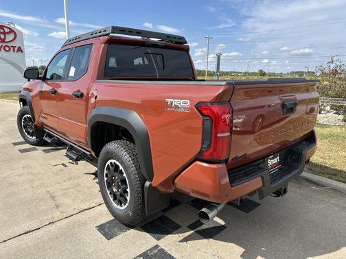 2025 Toyota Tacoma TRD Off Road
