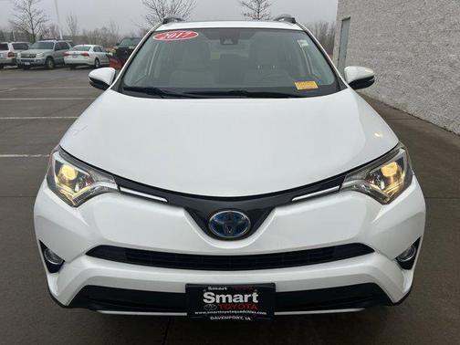 2017 Toyota RAV4 Hybrid XLE