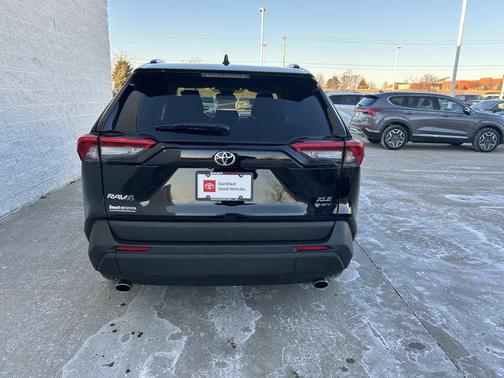 2025 Toyota RAV4 Hybrid XLE