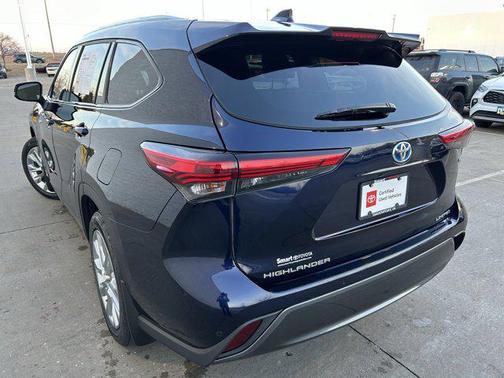 2021 Toyota Highlander Hybrid Limited