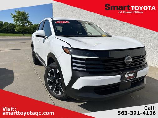 Fresh Powder 2025 Nissan Kicks SV