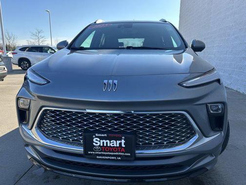 2025 Buick Encore GX Avenir