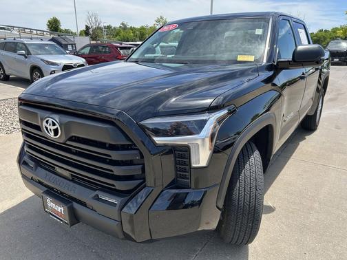 Midnight Black Metallic 2024 Toyota Tundra SR5