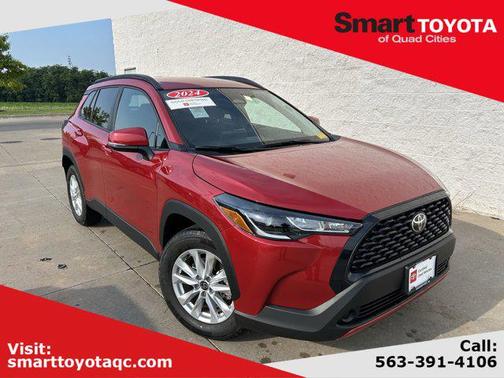 2024 Toyota Corolla Cross LE