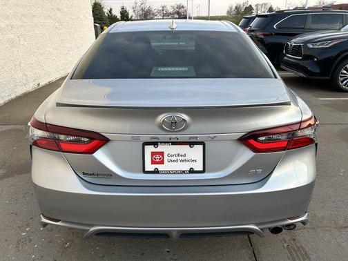 Silver 2024 Toyota Camry SE