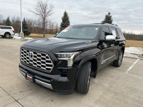 2024 Toyota Sequoia Capstone