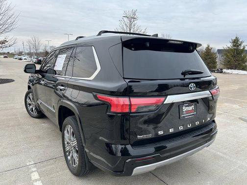 2024 Toyota Sequoia Capstone