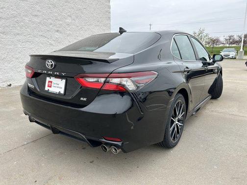 Midnight Black Metallic 2024 Toyota Camry SE