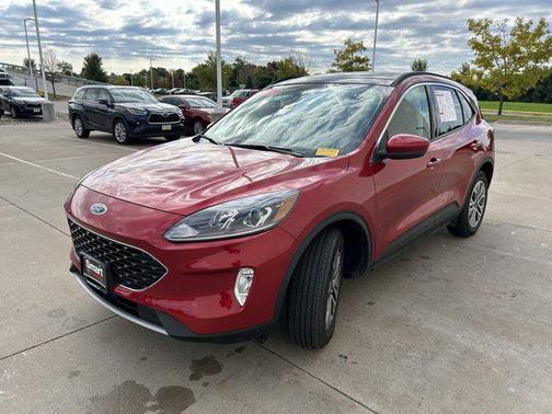 2022 Ford Escape SEL
