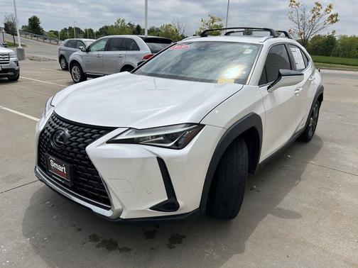 White Pearl 2019 Lexus UX 250h Base