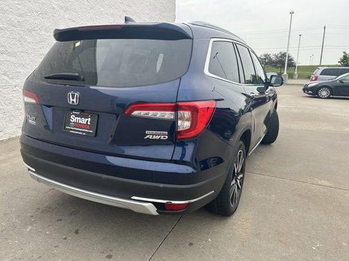 Blue 2019 Honda Pilot Touring 8-Passenger