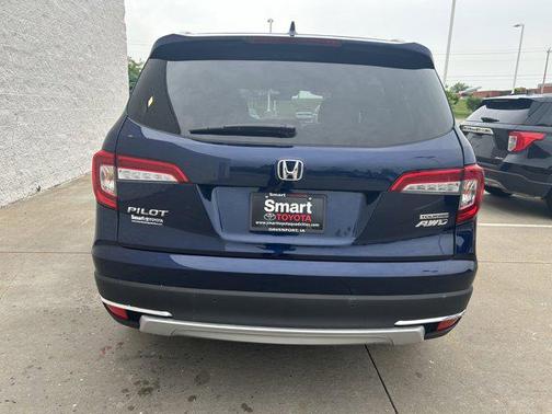 Blue 2019 Honda Pilot Touring 8-Passenger