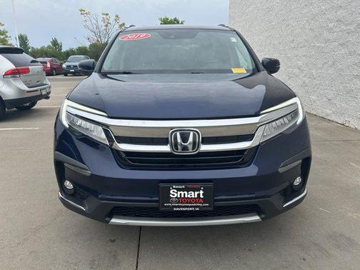 Blue 2019 Honda Pilot Touring 8-Passenger