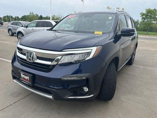 Blue 2019 Honda Pilot Touring 8-Passenger