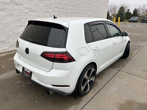 2018 Volkswagen Golf GTI 2.0T S 4-Door