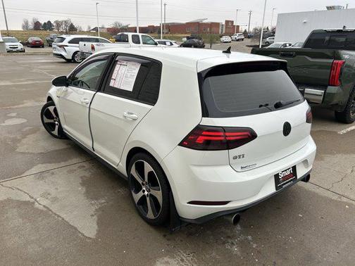 2018 Volkswagen Golf GTI 2.0T S 4-Door