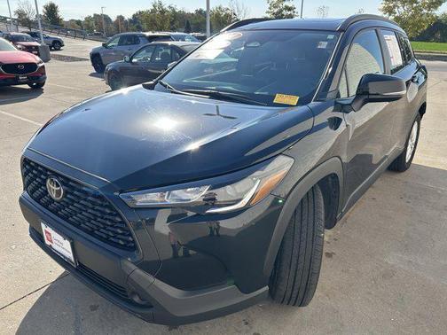 2024 Toyota Corolla Cross LE