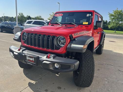 Firecracker Red Clearcoat 2025 Jeep Wrangler Rubicon